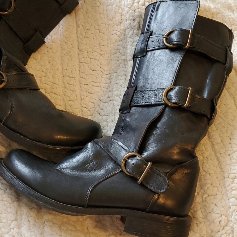 Steve Madden Boots - Picture 6 of 14